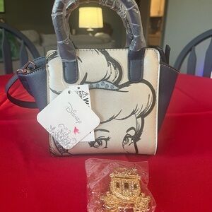 Disney Navy and Cream Mini Bag also gold carriage purse charm/keyring